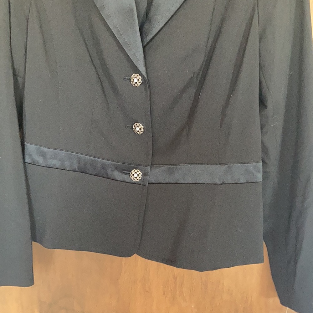 Vintage nwt office or night out neutral jacket w satin like details - Picture 8 of 17